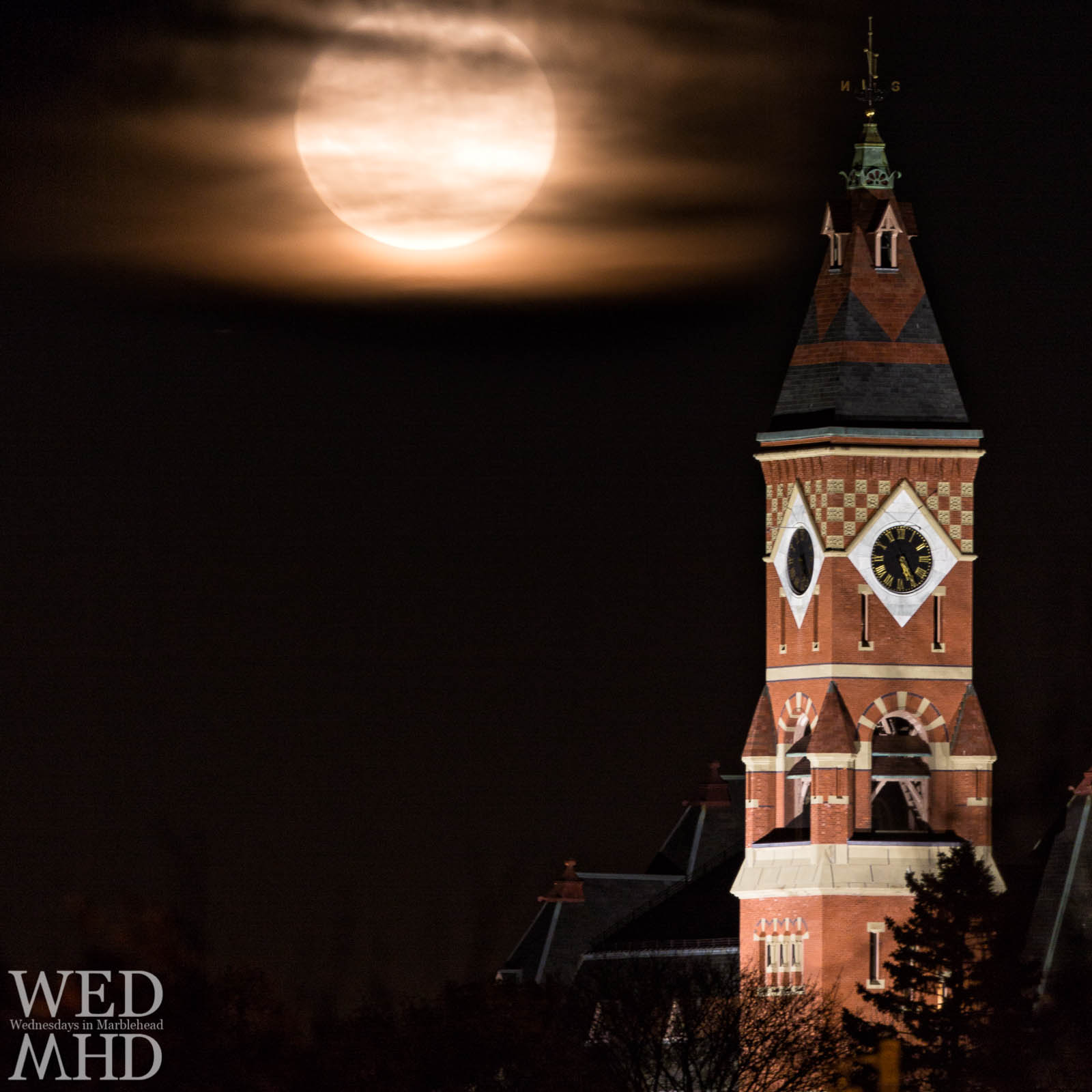The supermoon rises against the iconic Abbot Hall in Marblehead. This was the largest full moon in over 60 years.