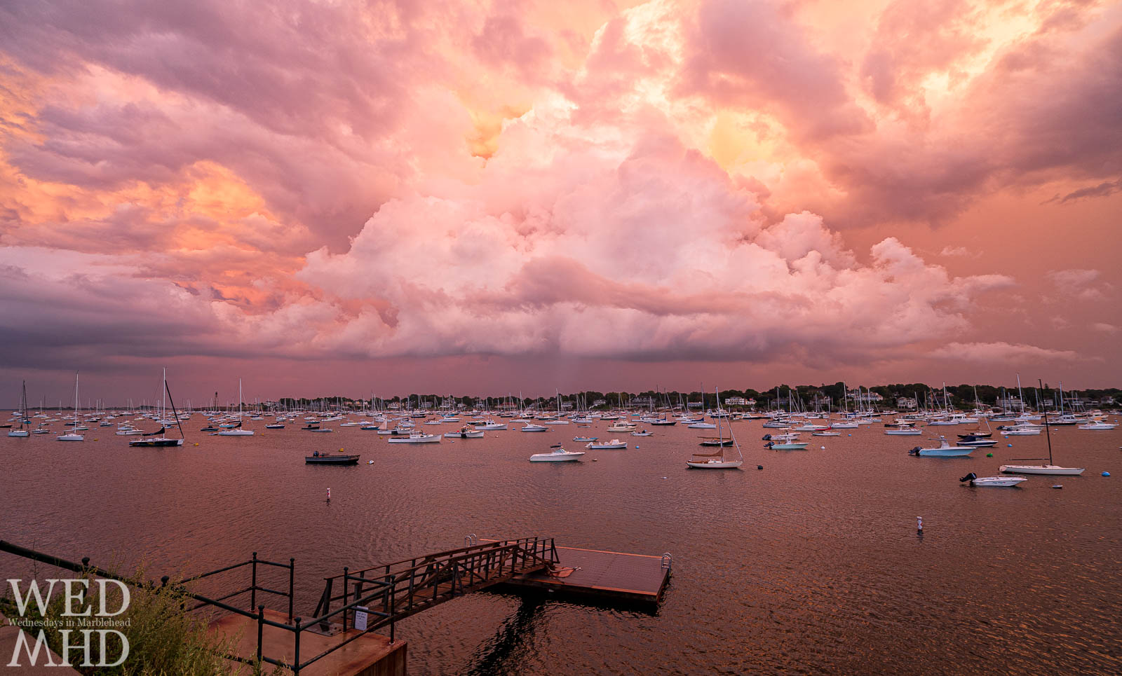 The Crocker Park float was pulled out this weekend and I thought it appropriate to revisit this sunset to wish goodbye summer. The leaves are already changing and the boats will be leaving soon.